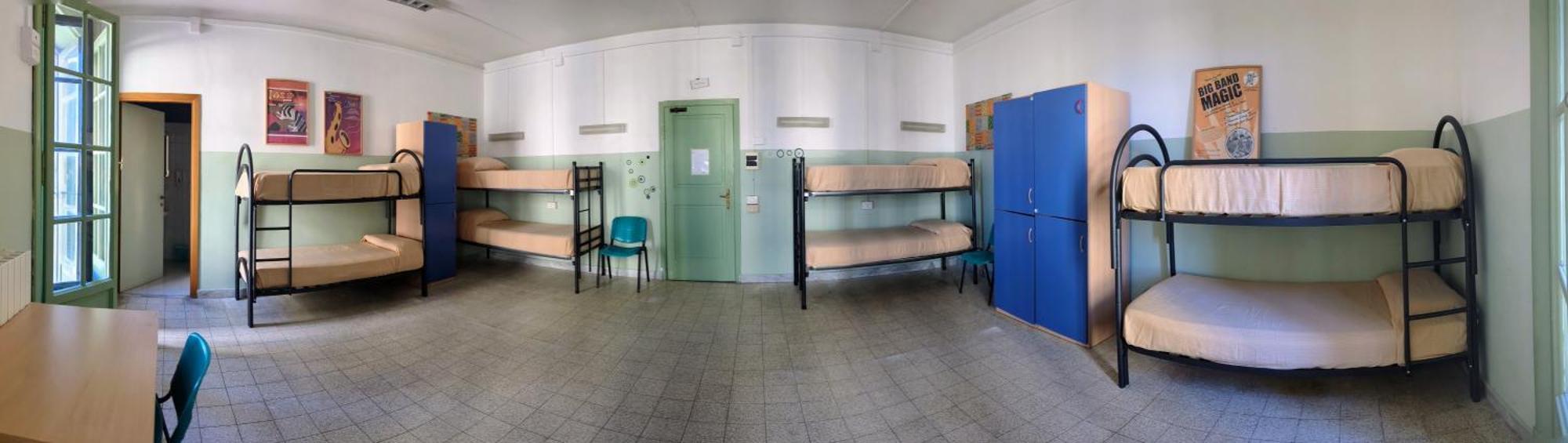 Litus Roma Hostel ลิโด ดิ ออสเตีย ภายนอก รูปภาพ