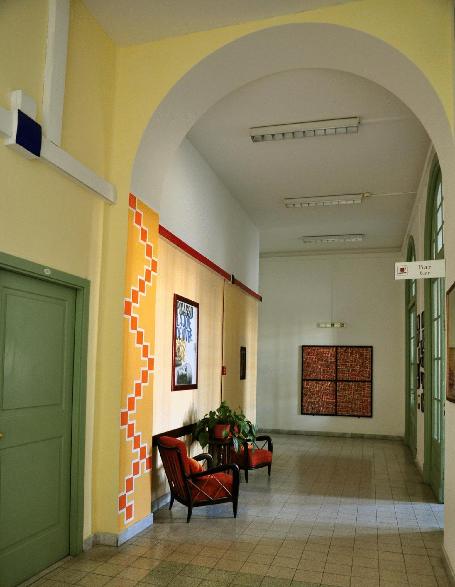 Litus Roma Hostel ลิโด ดิ ออสเตีย ภายนอก รูปภาพ Interior of the museum