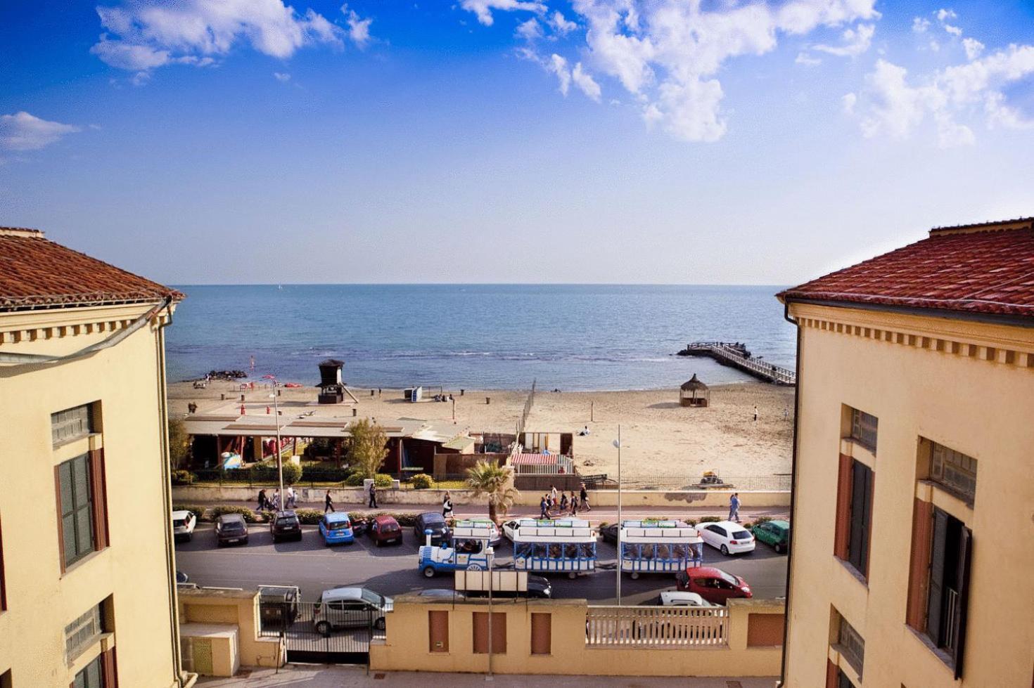 Litus Roma Hostel ลิโด ดิ ออสเตีย ภายนอก รูปภาพ The beach of Varano